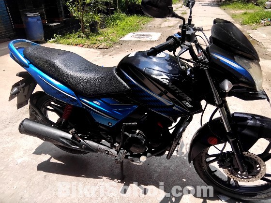 Hero ignator 125